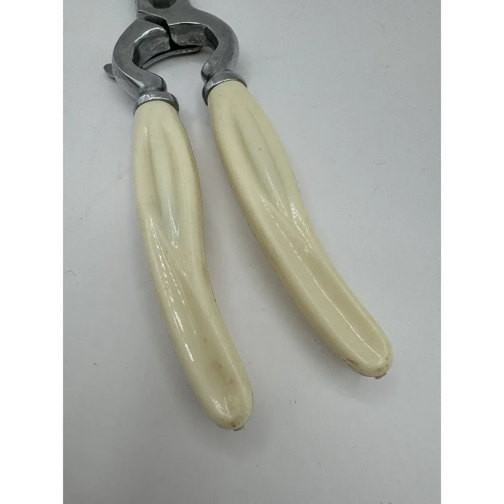 Poultry Shears Vintage Made In Italy Off White Handle